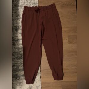 Lululemon On The Fly Joggers 28”